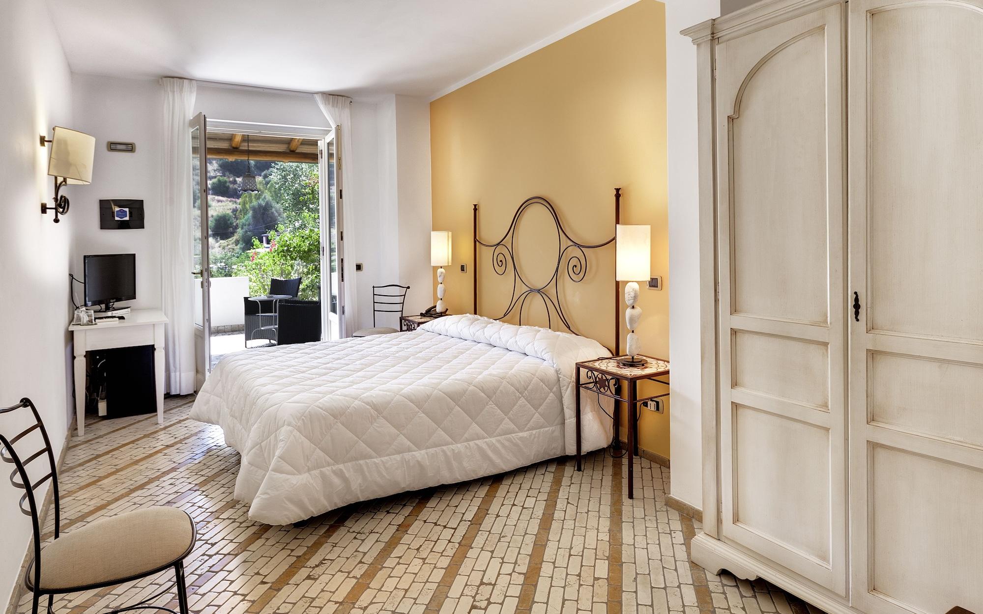 Hotel Villa Enrica - Aeolian Charme Λίπαρι Εξωτερικό φωτογραφία