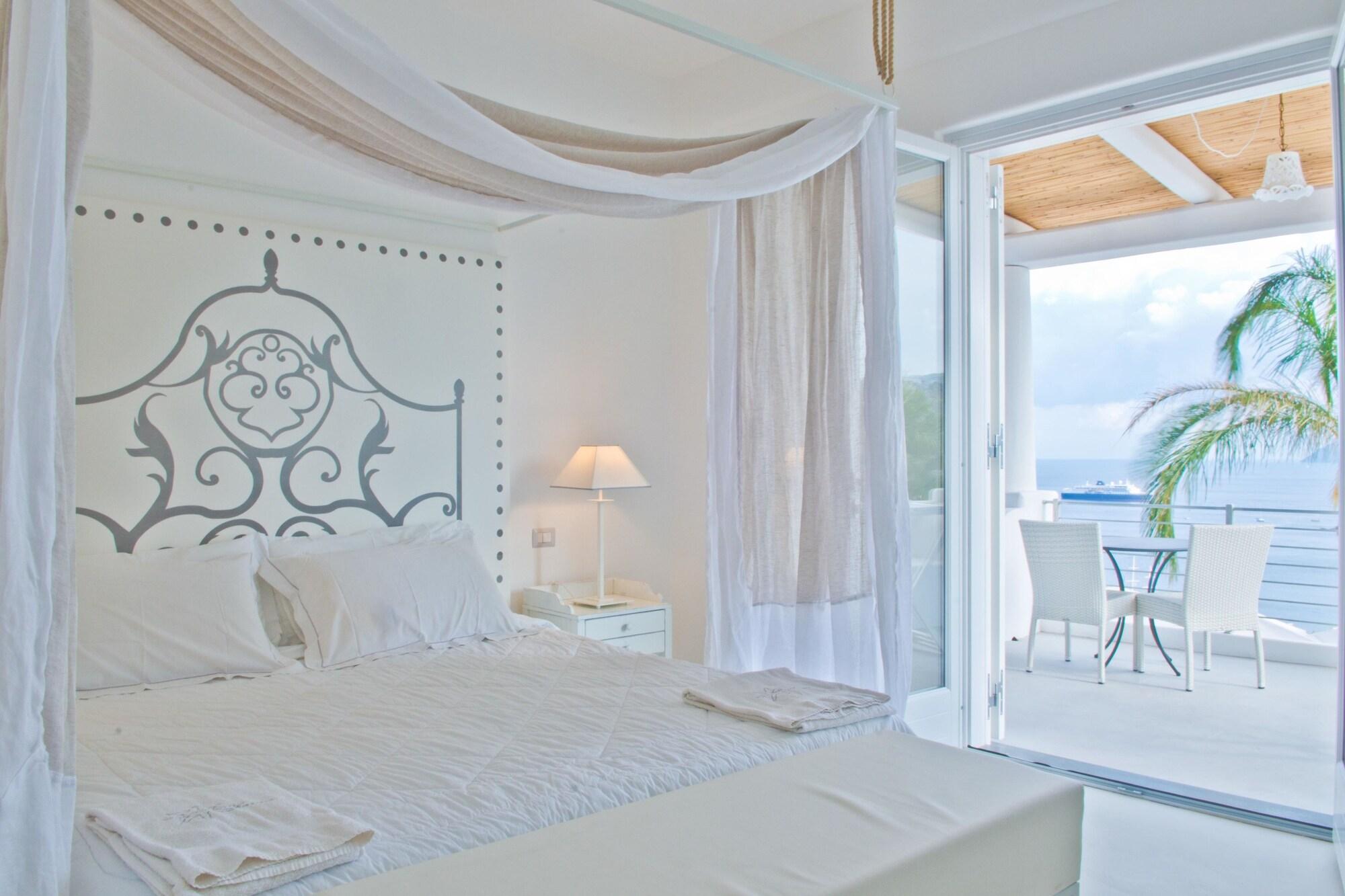 Hotel Villa Enrica - Aeolian Charme Λίπαρι Εξωτερικό φωτογραφία