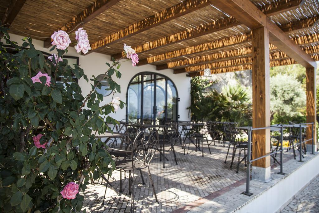 Hotel Villa Enrica - Aeolian Charme Λίπαρι Εξωτερικό φωτογραφία