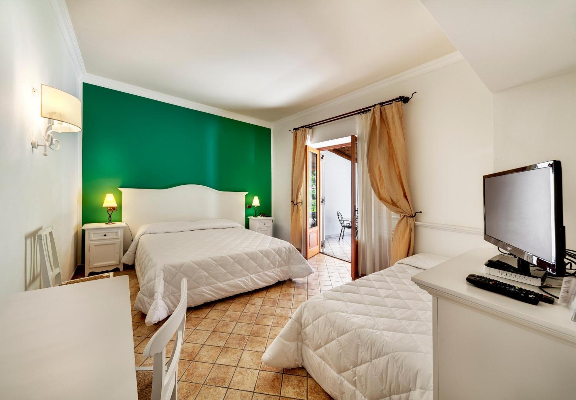 Hotel Villa Enrica - Aeolian Charme Λίπαρι Εξωτερικό φωτογραφία